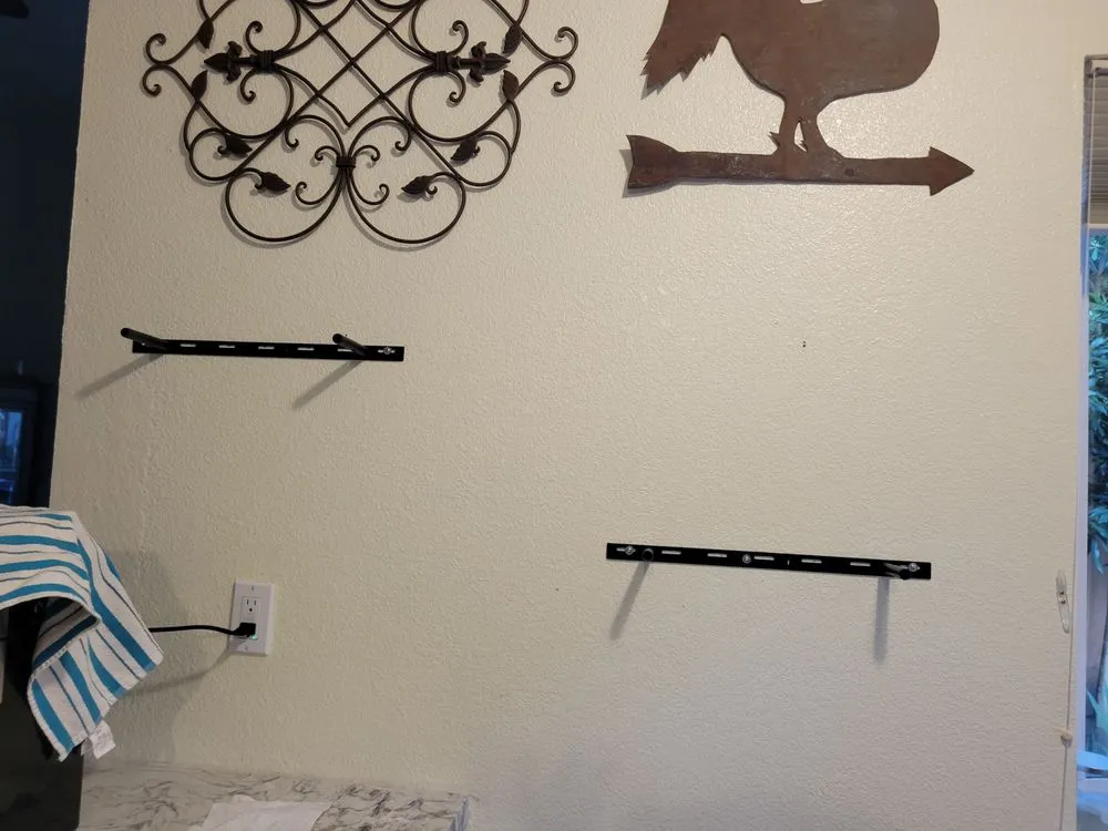 Reliable yard cleanup service in Watsonville, CA by Mixteca Handy Services