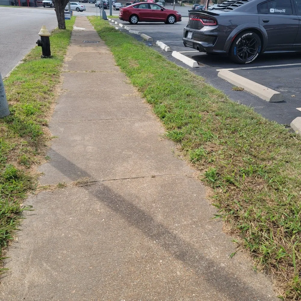 Top-rated residential landscaping experts serving Saint Louis, MO - Mj And Hammer