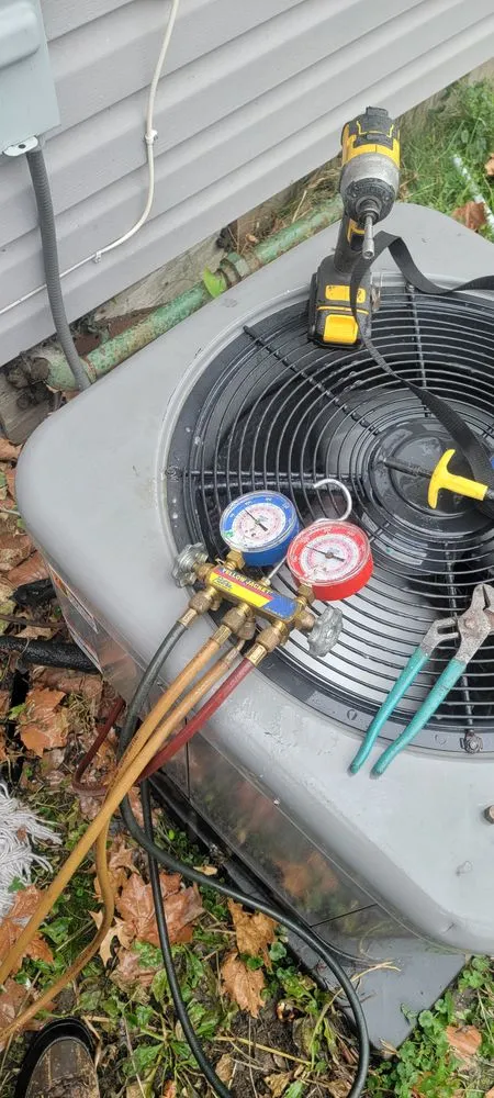 Trusted landscaping services in Saint Louis, MO by Mj And Hammer