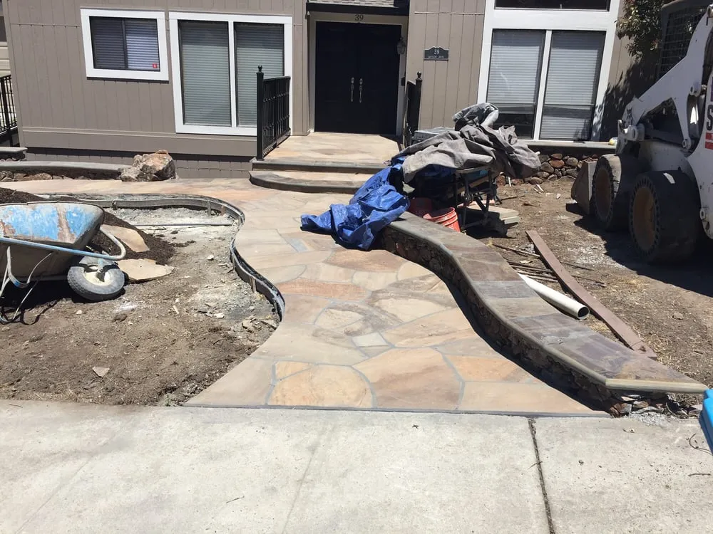 Top-rated landscaping services in Menlo Park, CA by MJ Construction & Landscaping