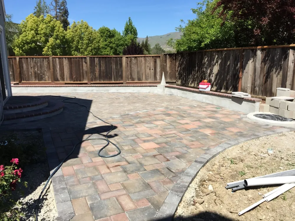 Custom garden landscaping for residential properties in Menlo Park, CA by MJ Construction & Landscaping