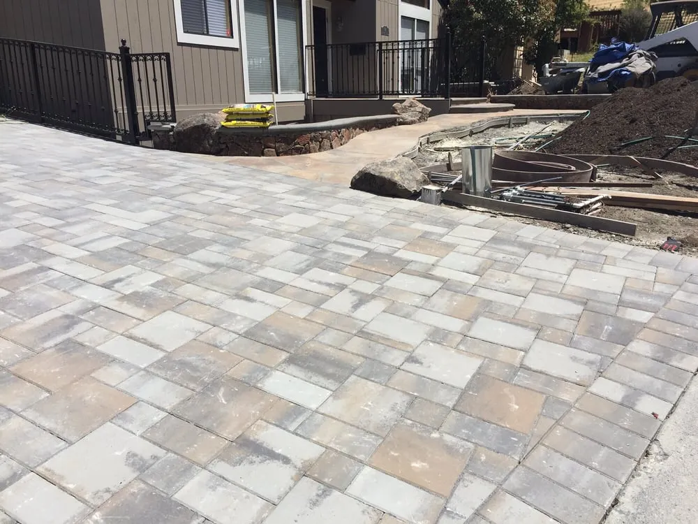 Custom landscape installation experts serving Menlo Park, CA - MJ Construction & Landscaping