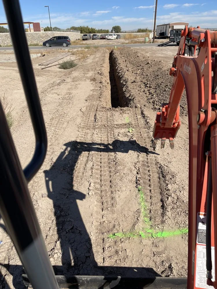 Reliable landscape installation for homes in Socorro, TX by MJ HotShots Material Landscaping & Excavator