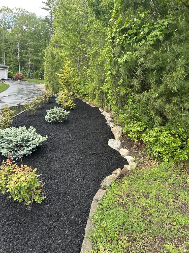 Reliable residential landscaping experts serving Dartmouth, MA - M&J Land Technicians