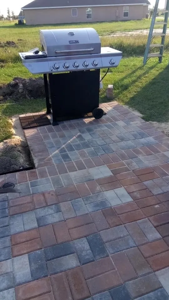 Reliable garden landscaping experts serving Bradenton, FL - MJ Landscape and Maintenance