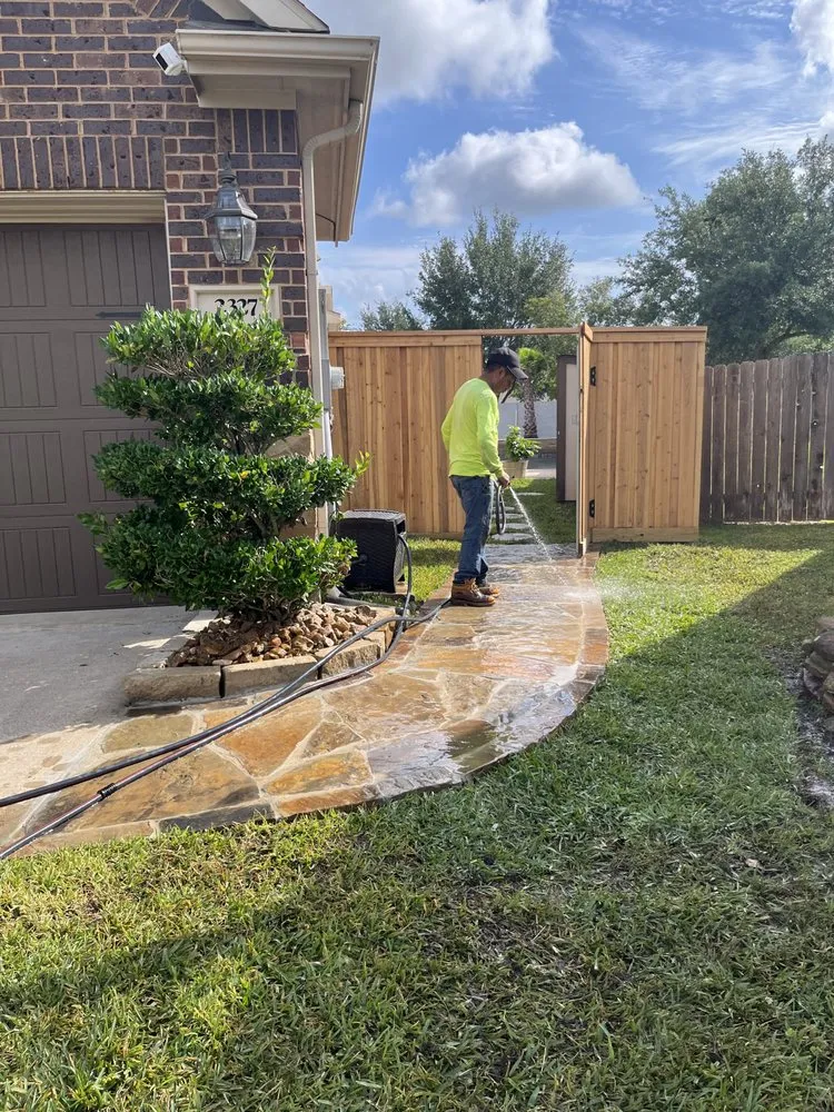 Local residential landscaping in Houston, TX - M&J Landscaping & Lawn Care