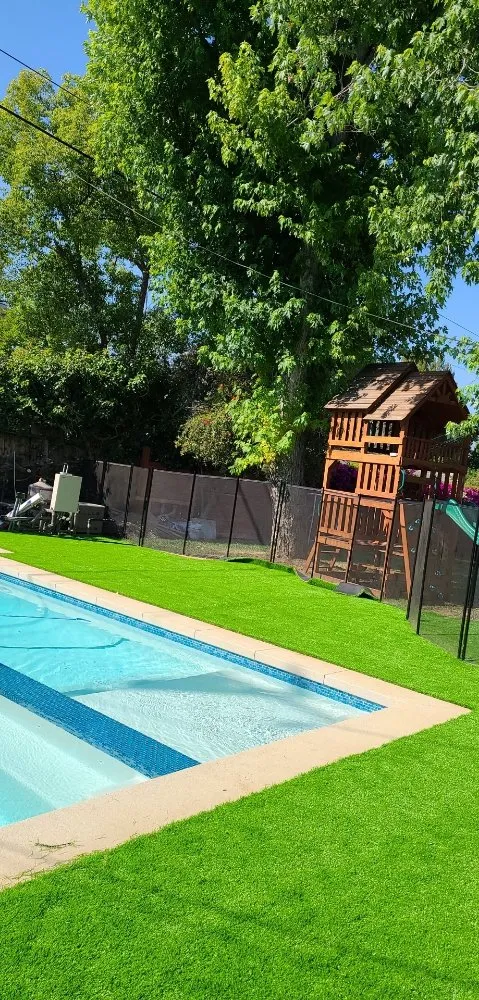 Custom yard maintenance in Northridge, CA - M&j Landscaping And Turf