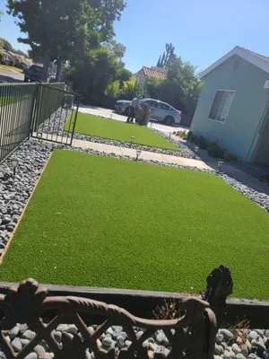 M&j Landscaping And Turf Logo