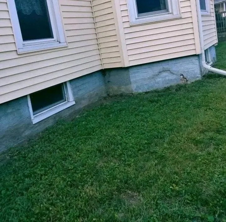 Local yard maintenance in Bloomington, IL - MJ Lawn Care And Landscape