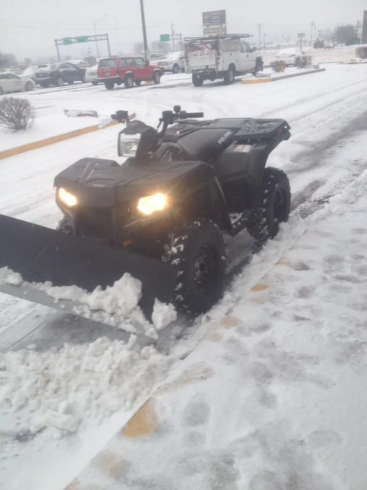 Custom landscaping services in Saint Louis, MO by MJ Lawn