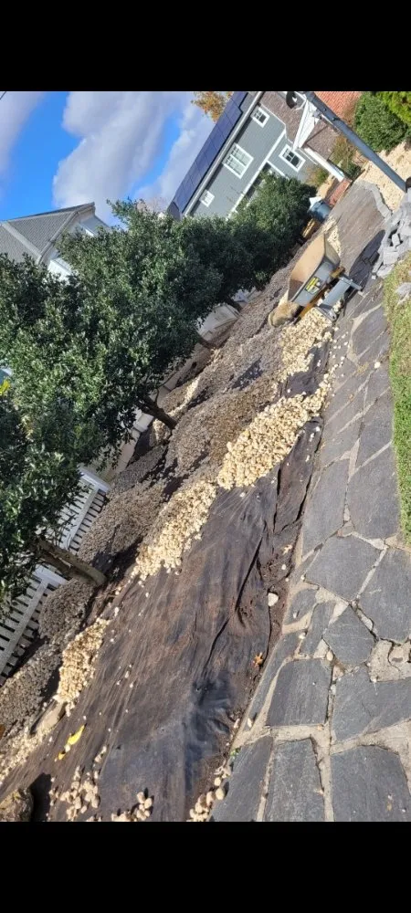 Custom lawn mowing service with custom design across Triangle, VA - MJ Navarro Landscaping