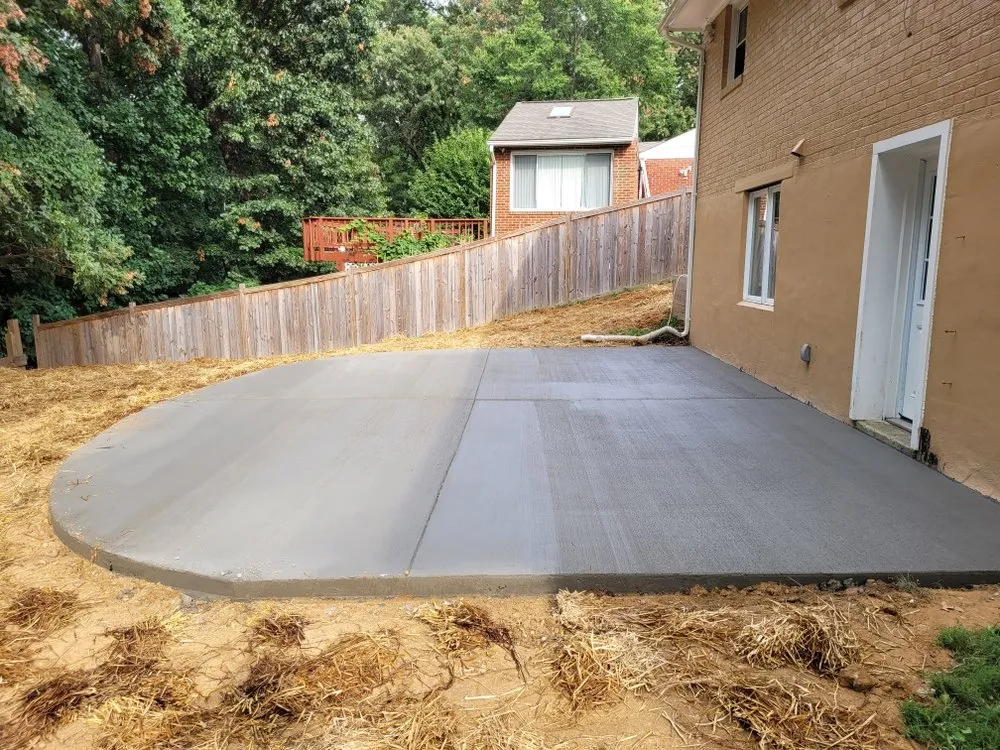 Top-rated yard maintenance experts serving Triangle, VA - MJ Navarro Landscaping