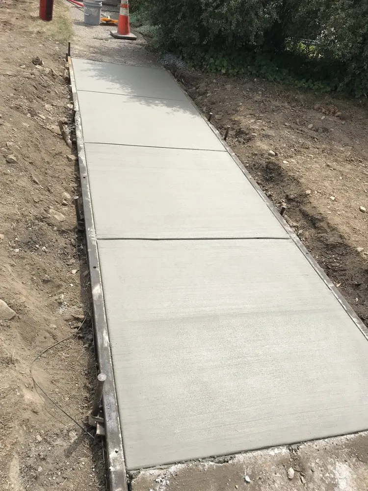 Affordable lawn care service in Altoona, PA - MJ Outdoor Services