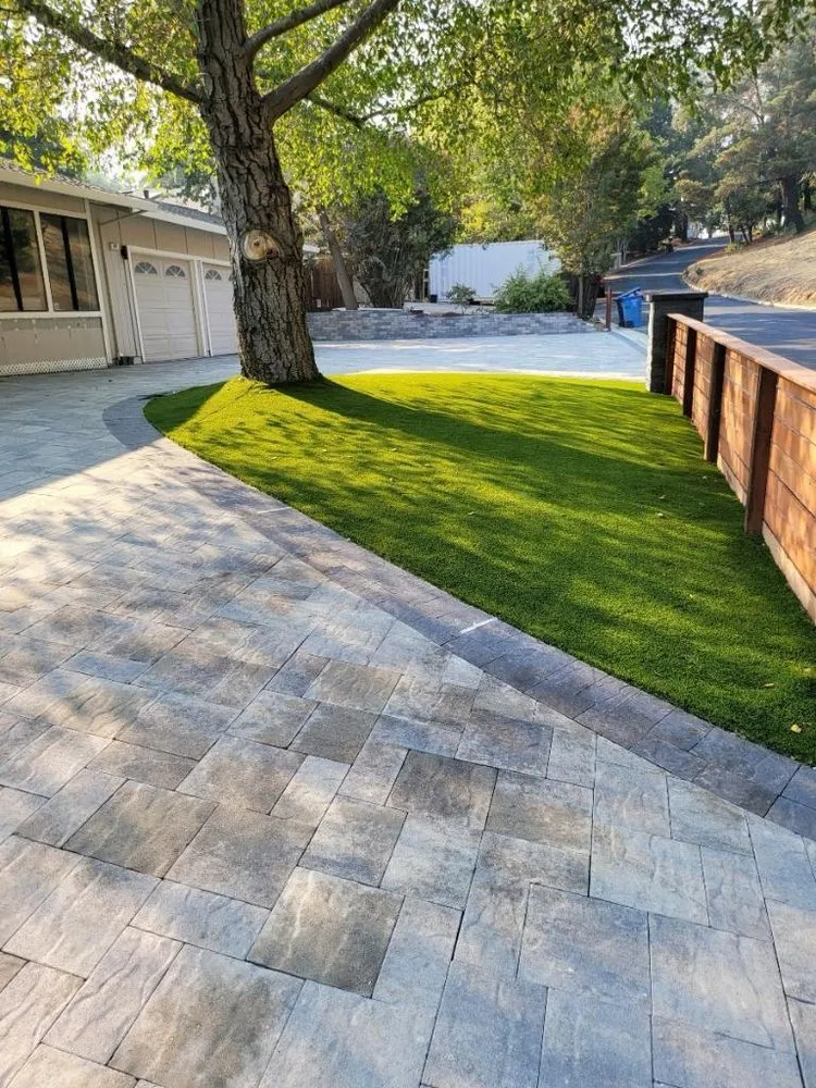 Expert garden landscaping with custom design in Richmond, CA by M&J Prime Builders