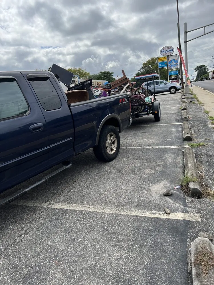 Local yard cleanup service in Bridgeton, NJ - M&J Reliable Junk Removal