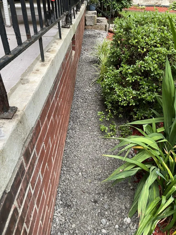 Local yard maintenance in Hendersonville, NC by MJA Landscaping