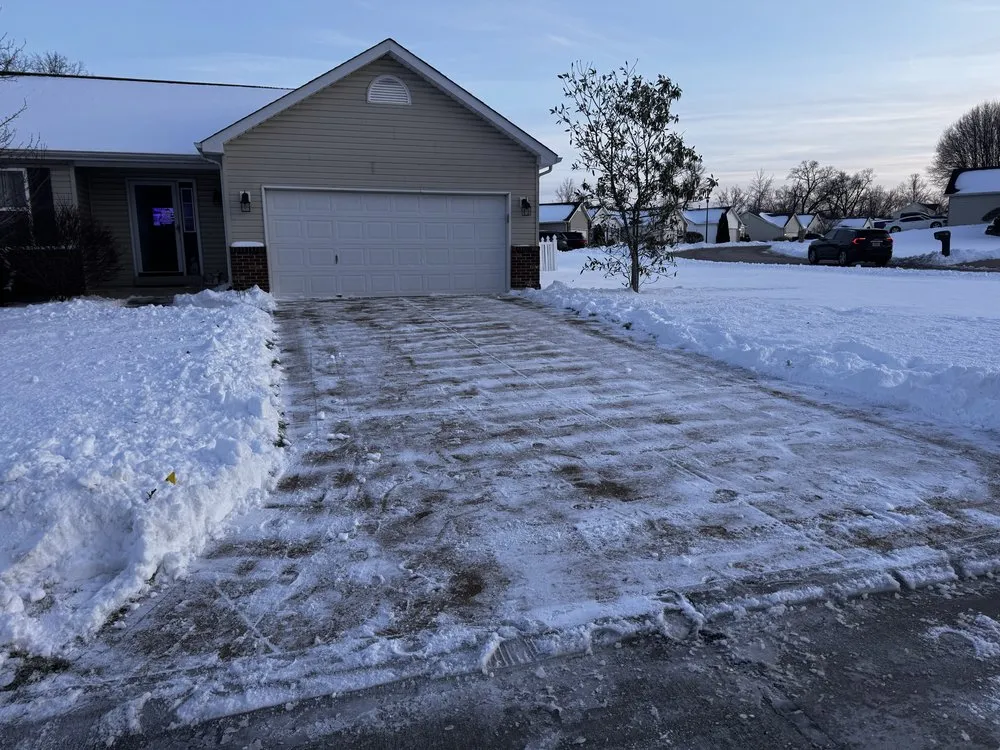 Trusted outdoor landscaping in Wentzville, MO - MJay Lawn Care