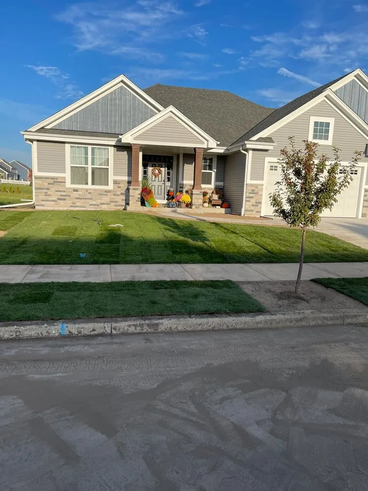 Reliable residential landscaping experts serving Oconomowoc, WI - MJD Landscaping