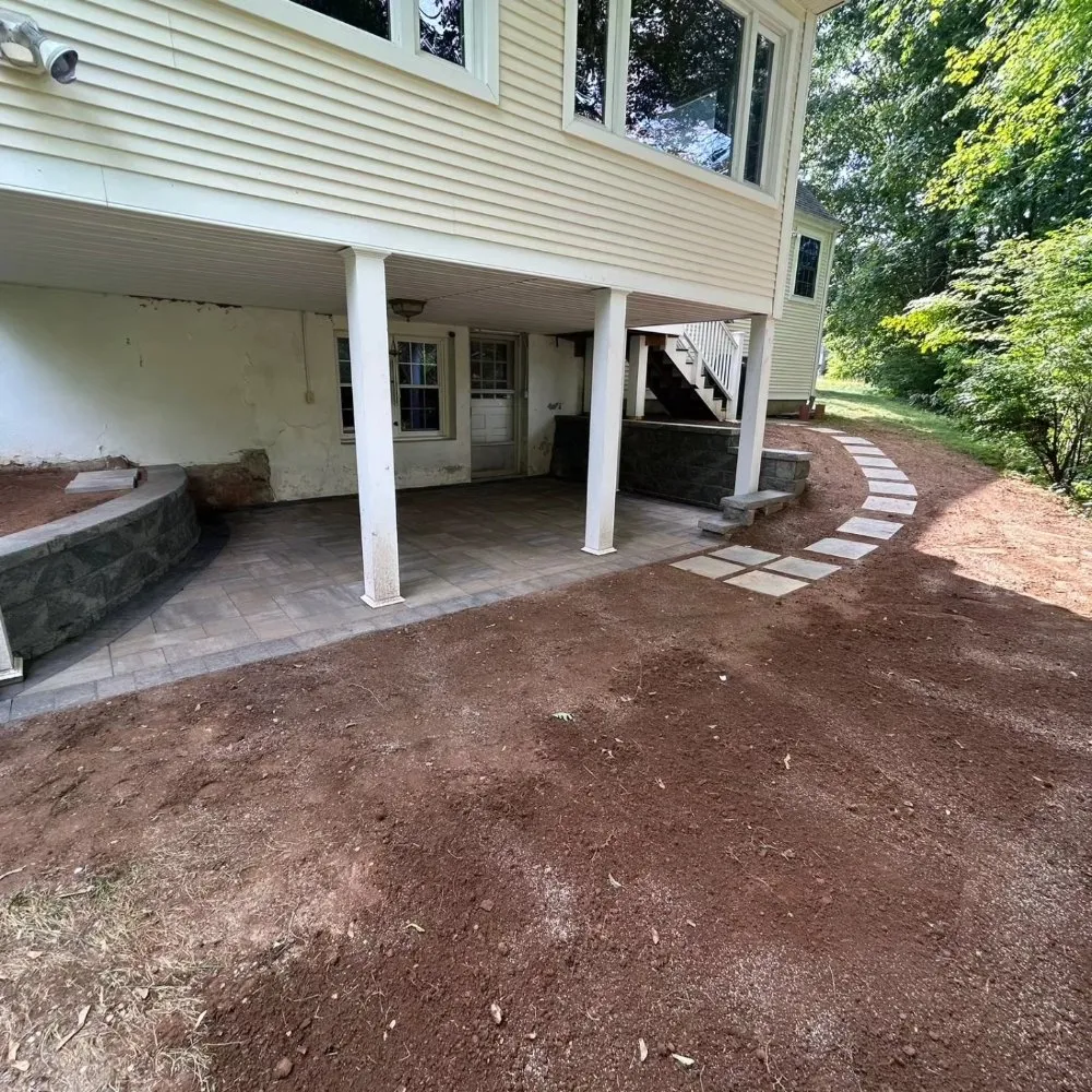 Professional garden landscaping with custom design in Leesburg, VA by MJD Paving & Masonry