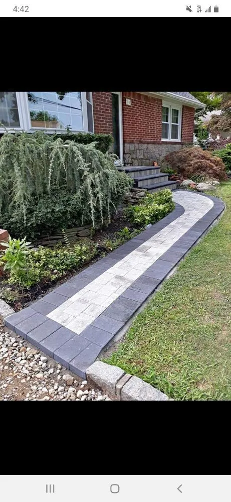 Trusted lawn care service in Central Islip, NY by Mjdbonilla Landscaping