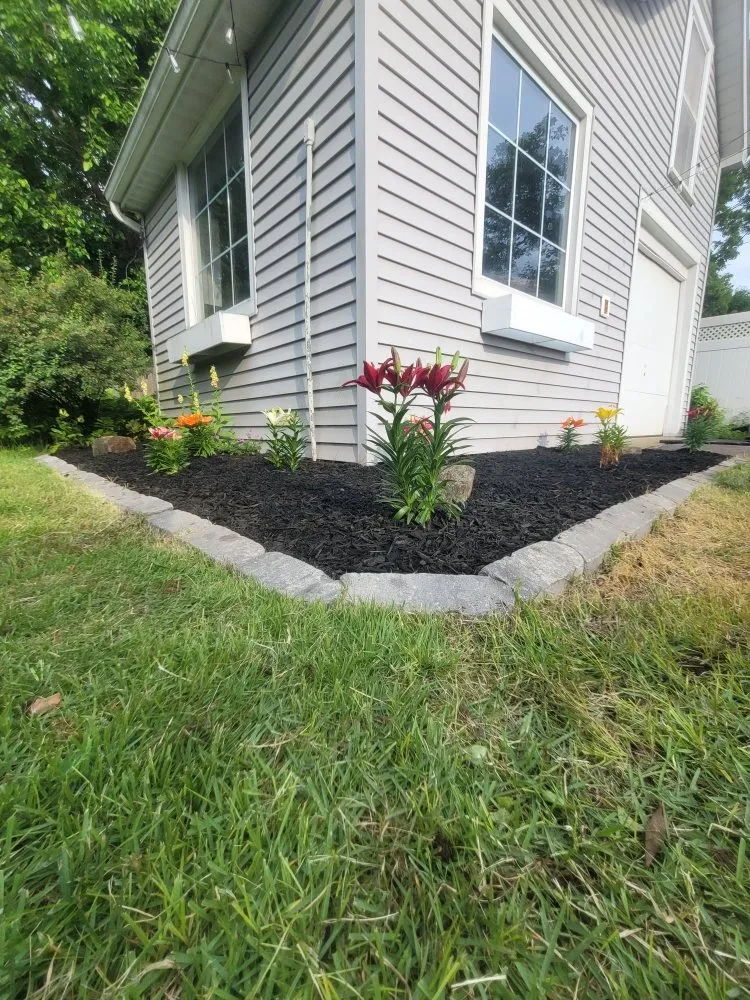Affordable yard maintenance in Rensselaer, NY - MJI Outdoor Services