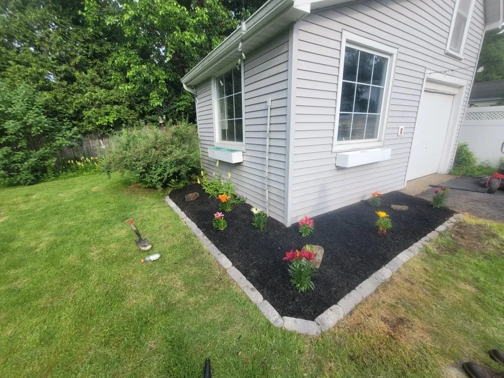 Custom lawn care service in Rensselaer, NY - MJI Outdoor Services