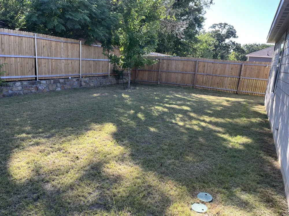 Custom lawn care service near you in Dallas, TX by MJJ Landscaping
