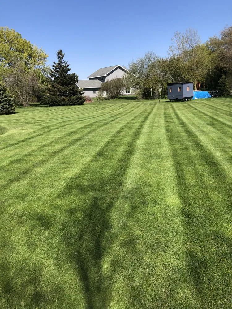 Expert lawn care service in Elkhorn, WI - MJL Lawncare