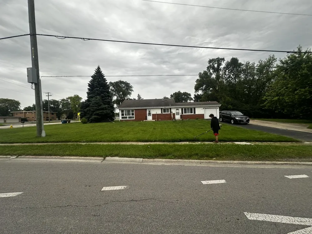 Local landscape design for beautiful yards across Carol Stream, IL - MJPW Pros Landscaping