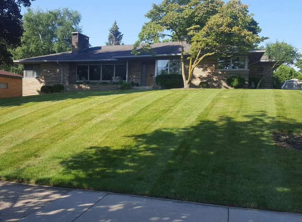 Top-rated lawn care service with custom design in Wyoming, MI by MJR Landscape