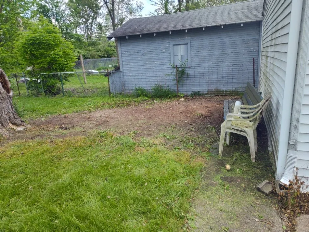 Affordable landscape design experts serving Fort Wayne, IN - MJ'S Affordable Lawn Care