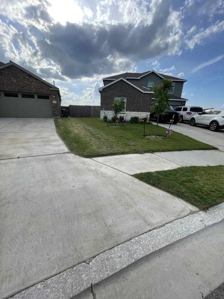Top-rated yard maintenance in San Marcos, TX by MJ’s Elite Mowing