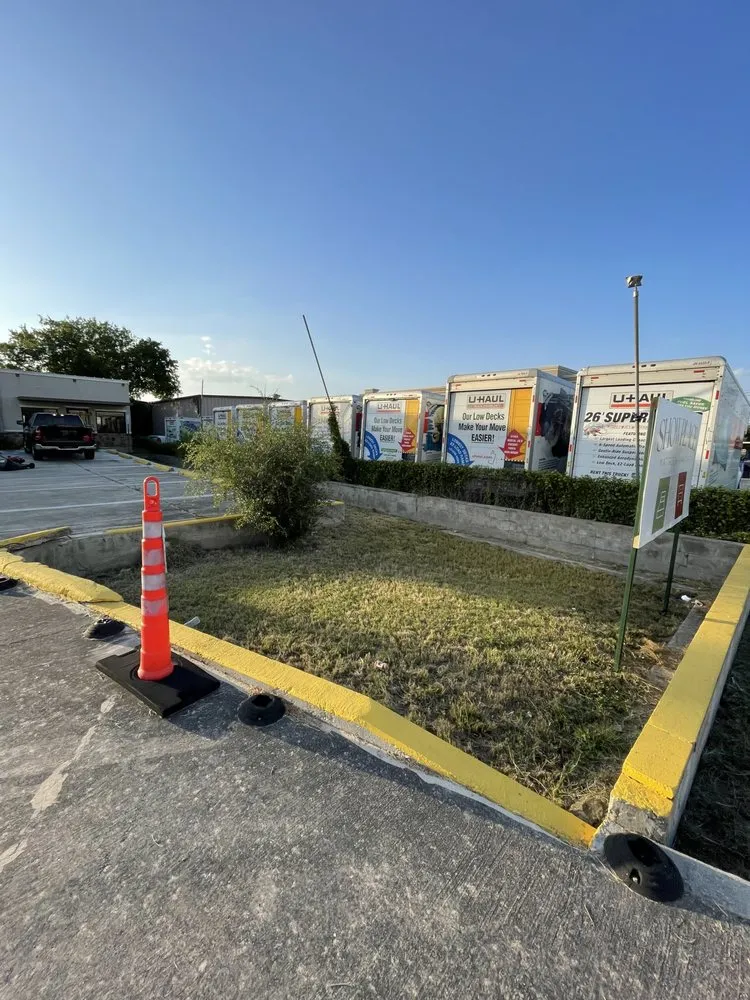 Expert yard maintenance experts serving San Marcos, TX - MJ’s Elite Mowing