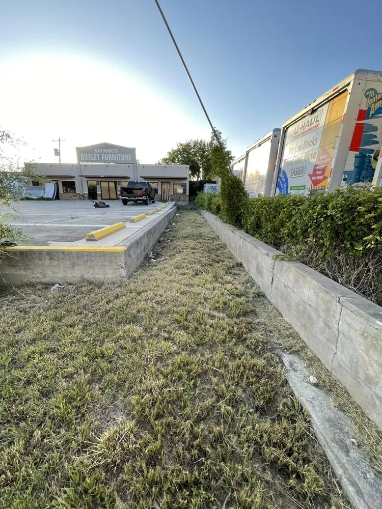 Affordable residential landscaping in San Marcos, TX - MJ’s Elite Mowing