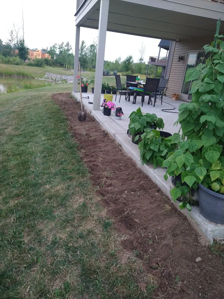 Custom landscape installation experts serving West Seneca, NY - MJ's Handyman Services