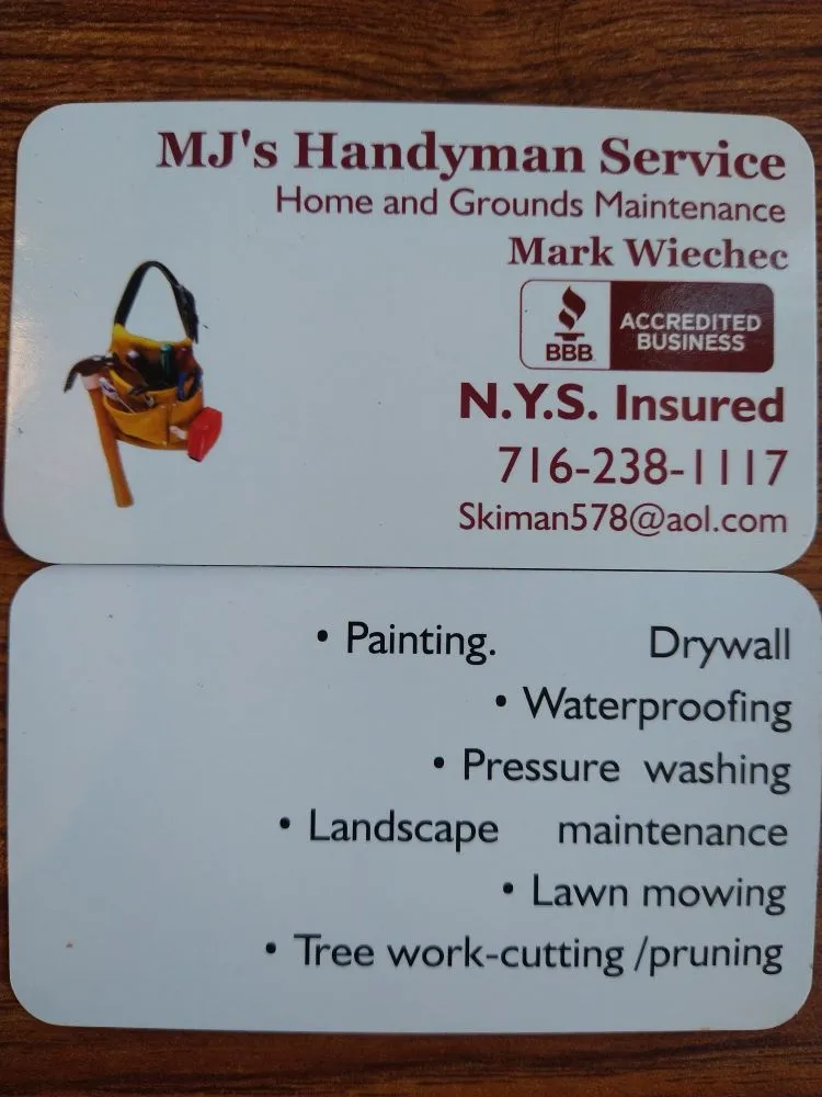 Top-rated lawn mowing service for year-round maintenance across West Seneca, NY - MJ's Handyman Services
