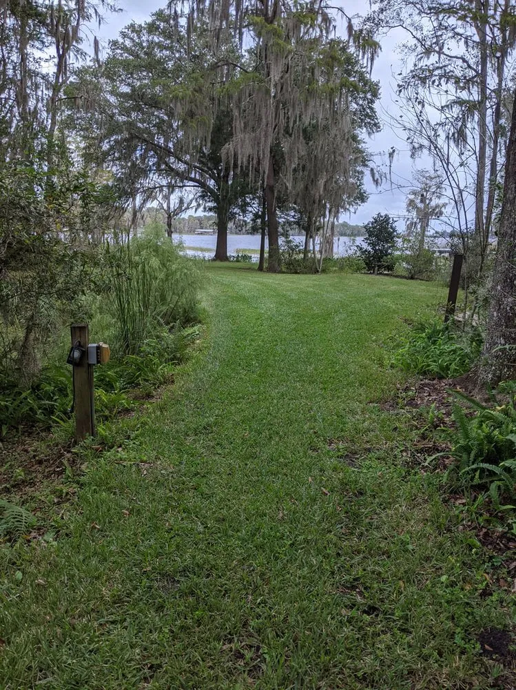 Trusted garden landscaping with custom design across Hawthorne, FL - MJ's Lawn & Garden