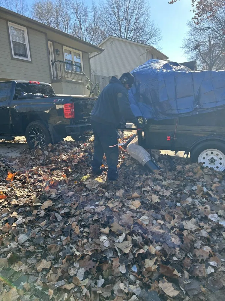 Trusted garden landscaping in Kansas City, MO by MJS Lawn Care