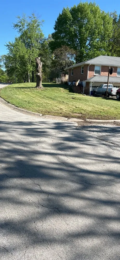 Top-rated garden landscaping in Kansas City, MO by MJS Lawn Care