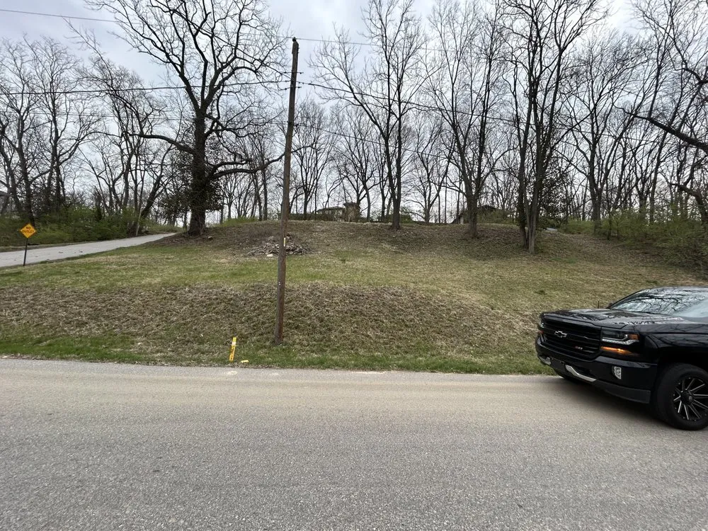 Local garden landscaping in Kansas City, MO - MJS Lawn Care