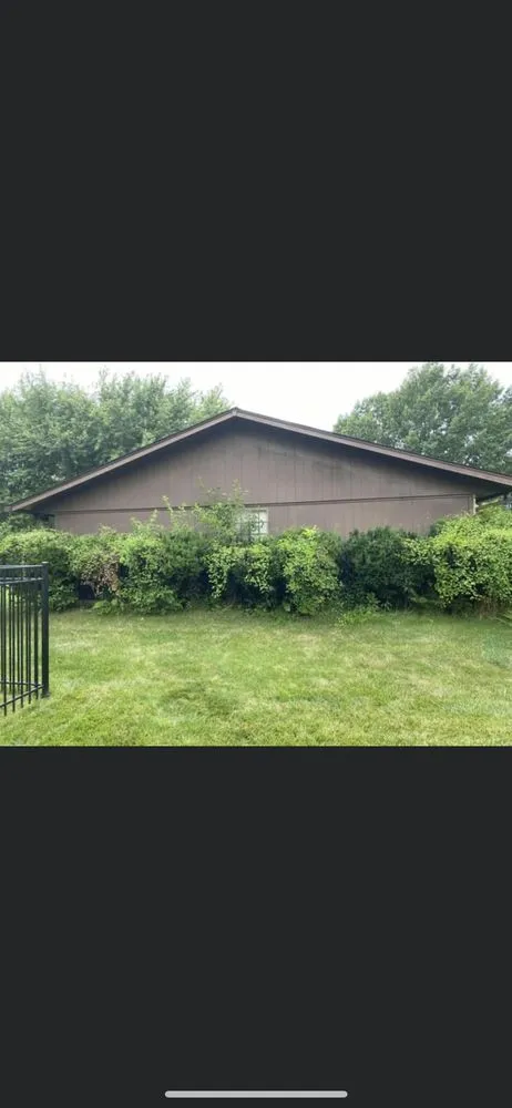 Reliable landscape installation for homes in Xenia, OH by Mjs Lawn Care