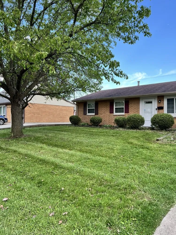 Professional lawn mowing service for residential properties in Xenia, OH by Mjs Lawn Care