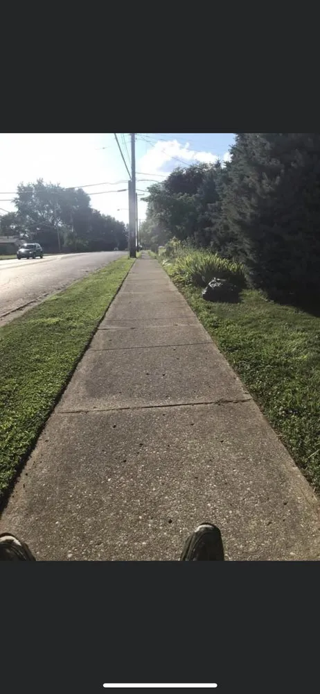 Custom garden landscaping for homes across Xenia, OH - Mjs Lawn Care