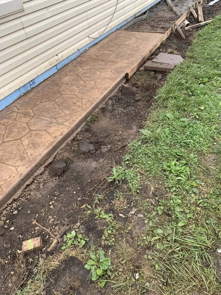 Reliable landscaping services with custom design across Joliet, IL - MJs Lawncare