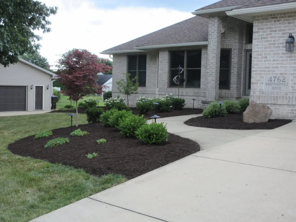 Custom lawn mowing service experts serving Hermitage, PA - MK Landscape Supply