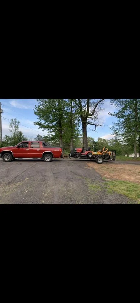 Reliable lawn care service in Lexington, TN by M&K Lawn Care