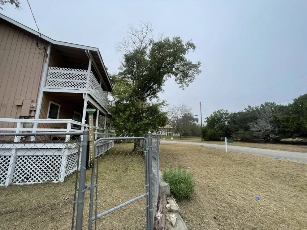 Professional residential landscaping experts serving Canyon lake, TX - M&K Services