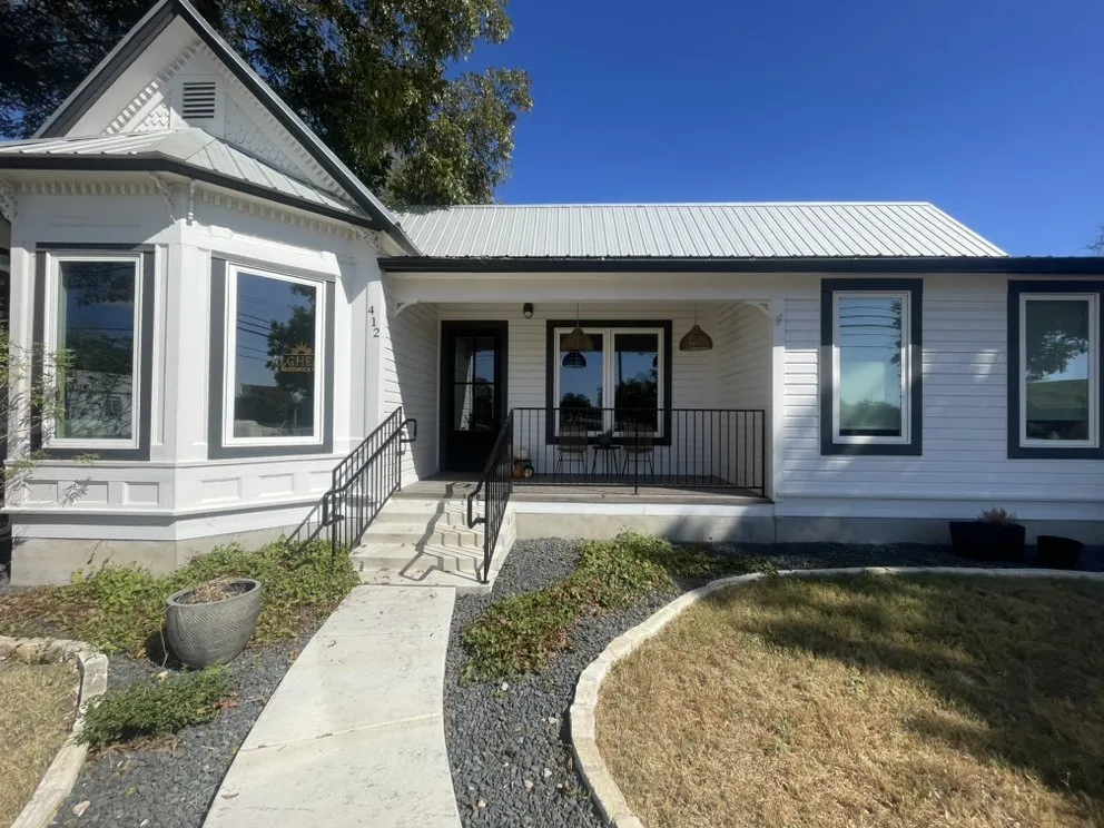 Reliable lawn care service in Canyon lake, TX by M&K Services