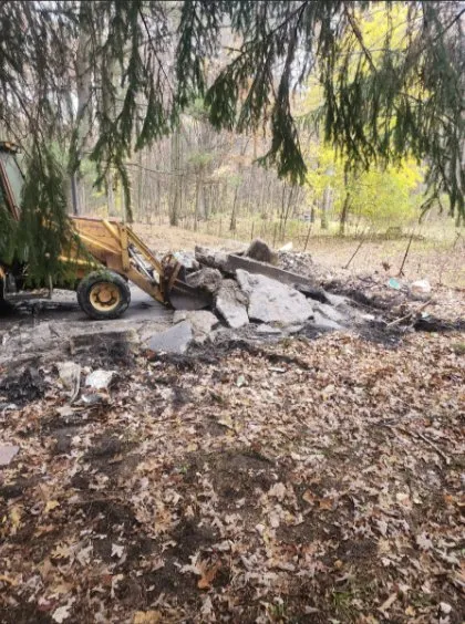 Affordable yard maintenance in Muskegon, MI by MKM Property Care & Snow Removal 4 You