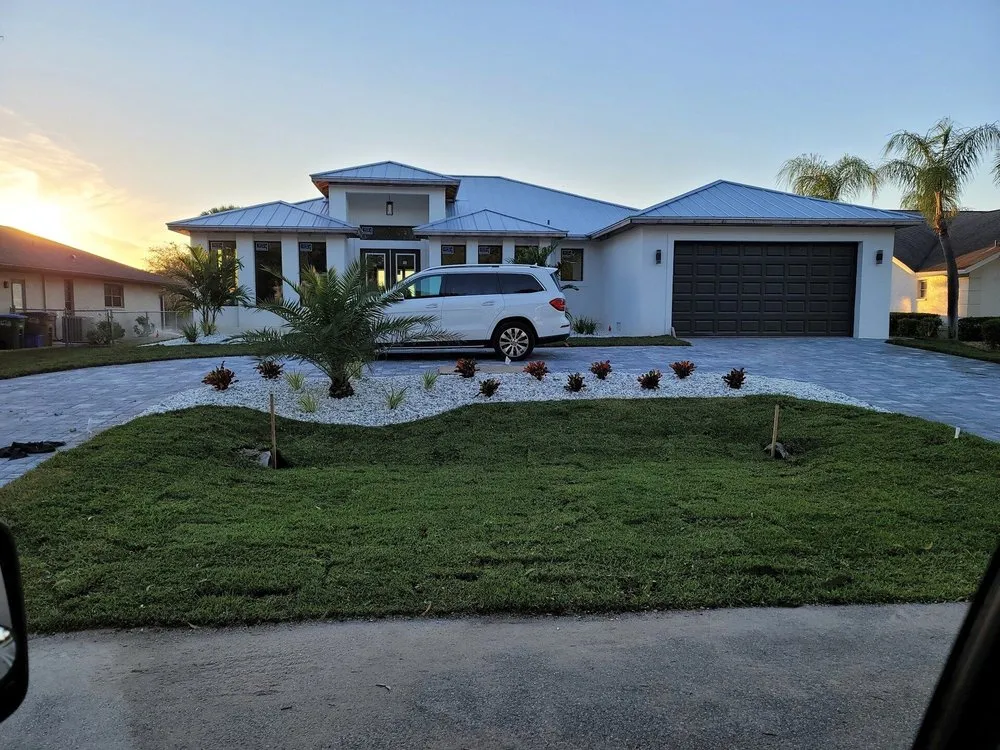 Custom yard cleanup service in Cape Coral, FL by MK's Lawn, Pool & Maintenance Services